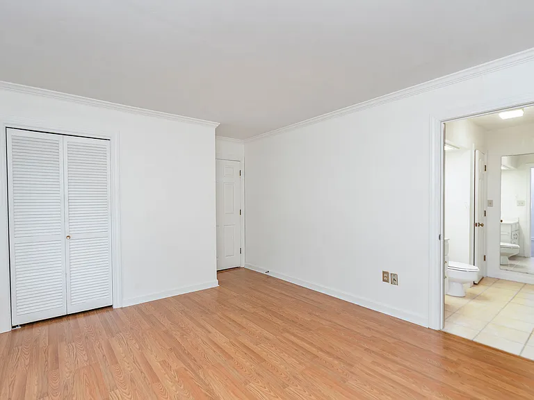 10 Waverley Grn — Photo 8