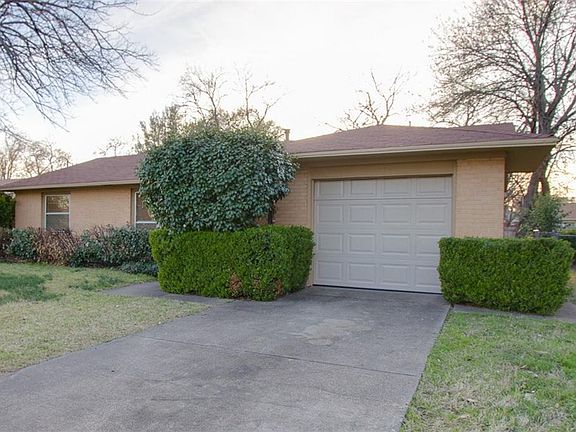 3rd image of 1830 Terry Dr