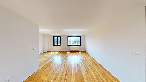 284 Mott St Photo 1