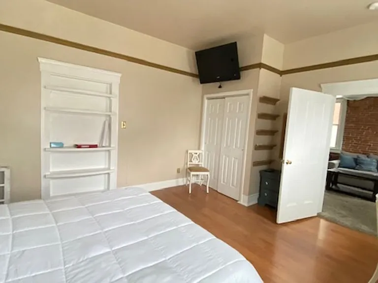 414 Stafford St — Photo 12