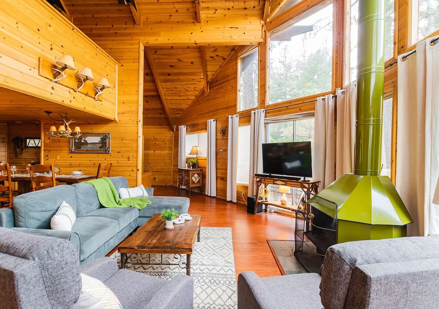 Cozy A-Frame Cabin in Big Bear Lake — Photo 1