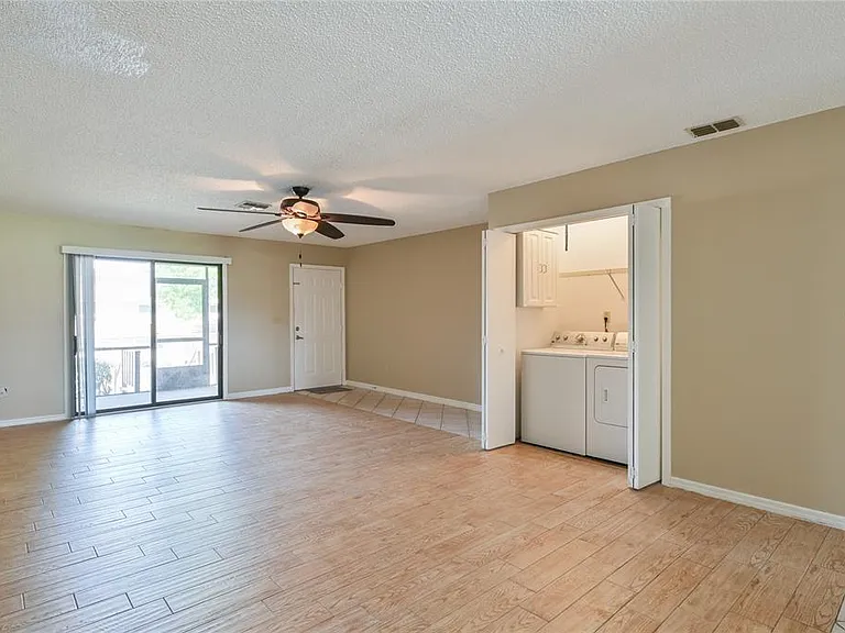 11001 SE Sunset Harbor Rd #H52 — Photo 20