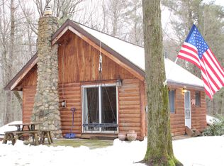 5575 E 80th St, Newaygo, MI 49337