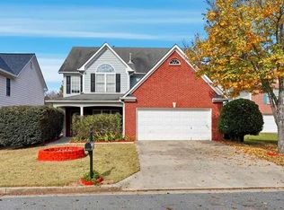4545 Parkview Walk Dr, Lilburn, GA 30047