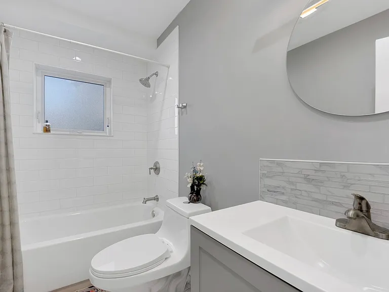 27W180 Cooley Ave #1 — Photo 12