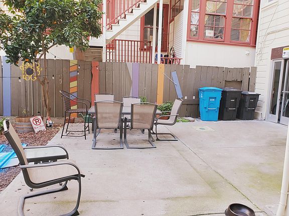 4th image of 53 Jasper Pl