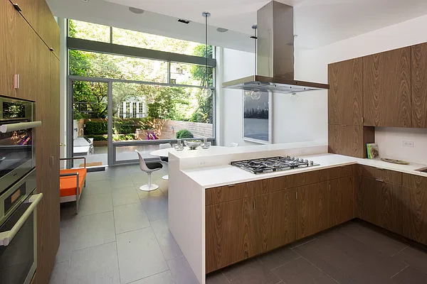 Rented by Compass | media 4