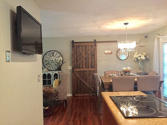 5th image of 1689 Royalwyn Dr