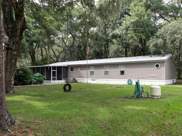 2937 NE 161st Pl, Citra, FL 32113