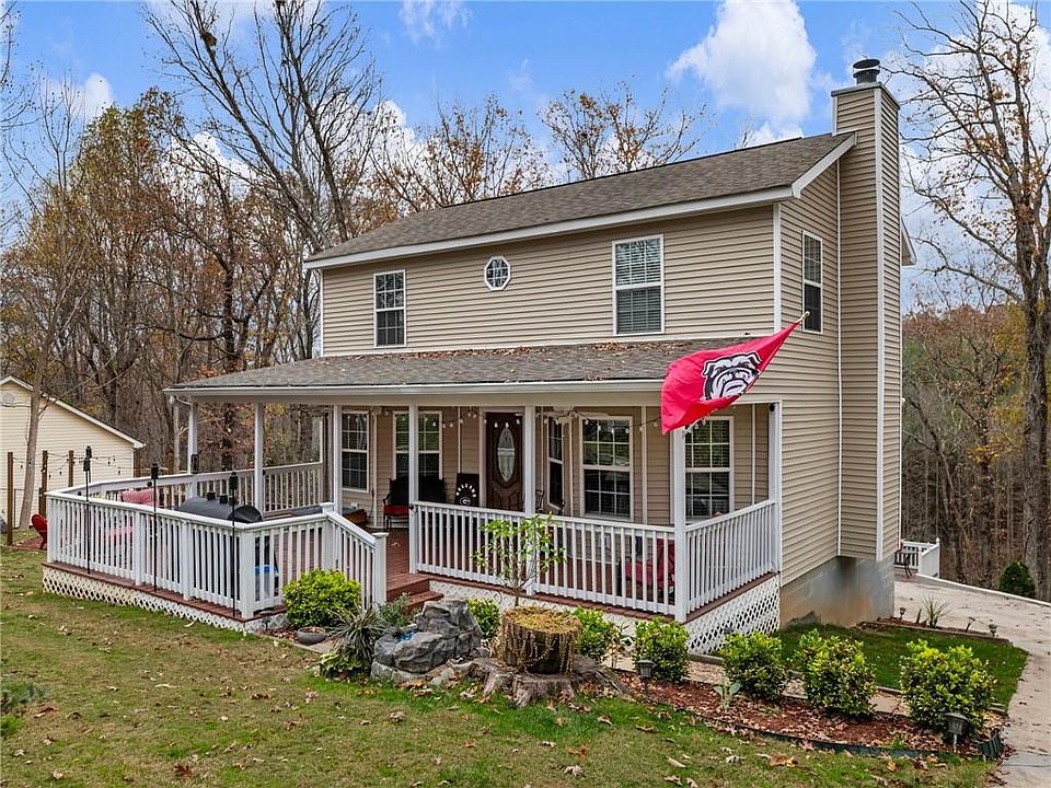1st image of 4034 Country Ln
