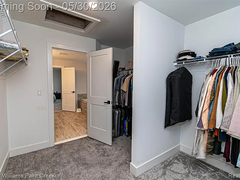 375 Amelia Cir — Photo 41