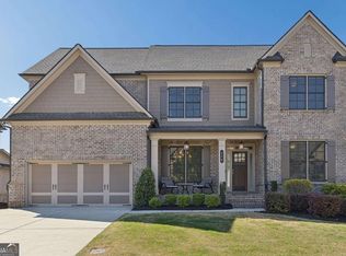 319 Tarnbrook Chase, Suwanee, GA 30024