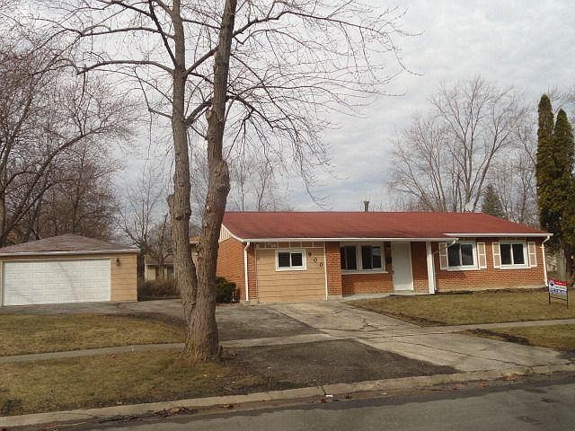 1st image of 900 Union Dr