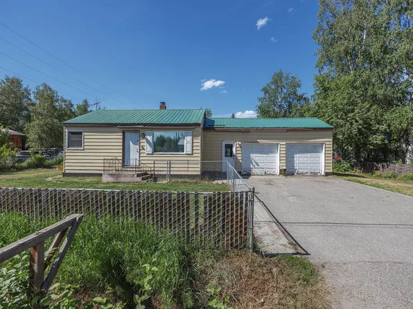 1230 Hayes Ave, Fairbanks, AK 99709