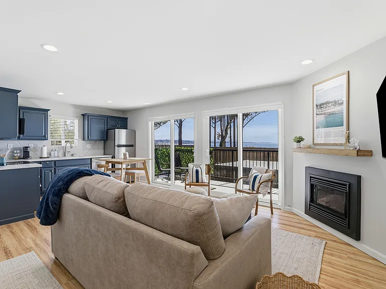 815 Balboa Ave #103 — Photo 3