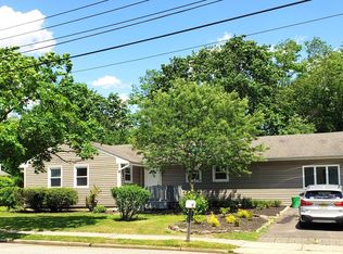 6 Dartmouth Rd, Neptune, NJ 07753