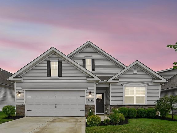 2nd image of 1269 Kinghorn Cir W