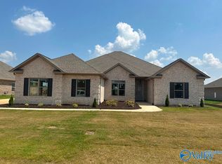 26126 Woodfield Dr, Athens, AL 35613