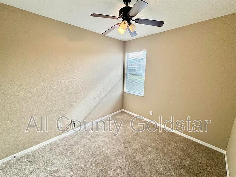 11489 Tinder Ct — Photo 11