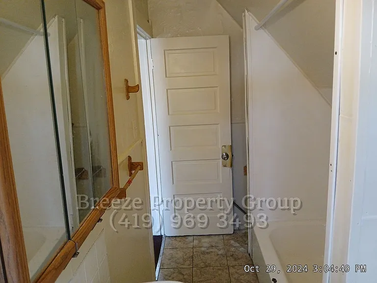 244 Knower St — Photo 7