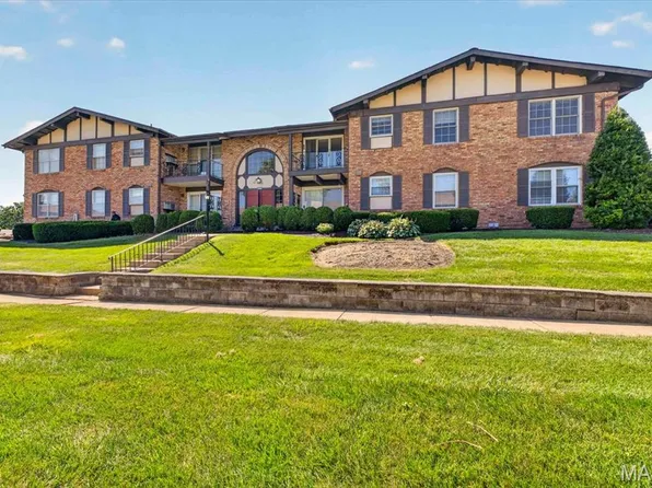 11999 Villa Dorado Dr APT F, Saint Louis, MO 63146