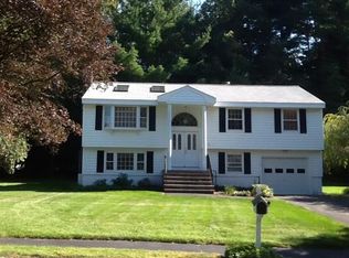 14 Selfridge Rd, Bedford, MA 01730
