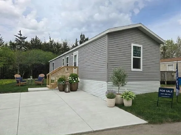 121 Maple Dr #53, Mankato, MN 56001