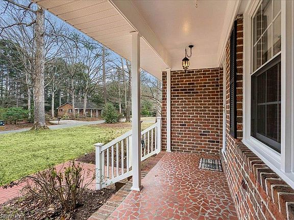 2nd image of 7276 Woody Rd