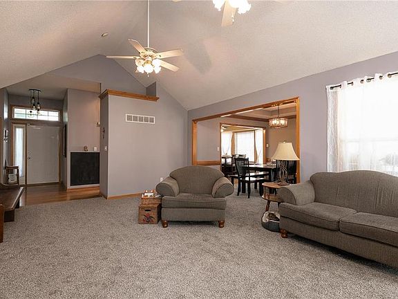 5th image of 18500 E 31st Street Terrace Dr