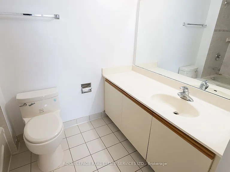 175 Bamburgh Cir #702 — Photo 8