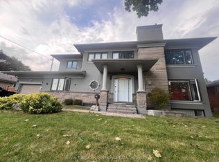 30 Meadowacres Dr, Toronto, ON M1T 1B2