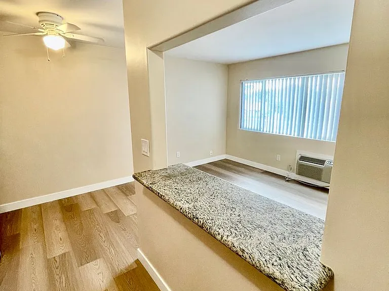 Pacific Palms — Photo 16