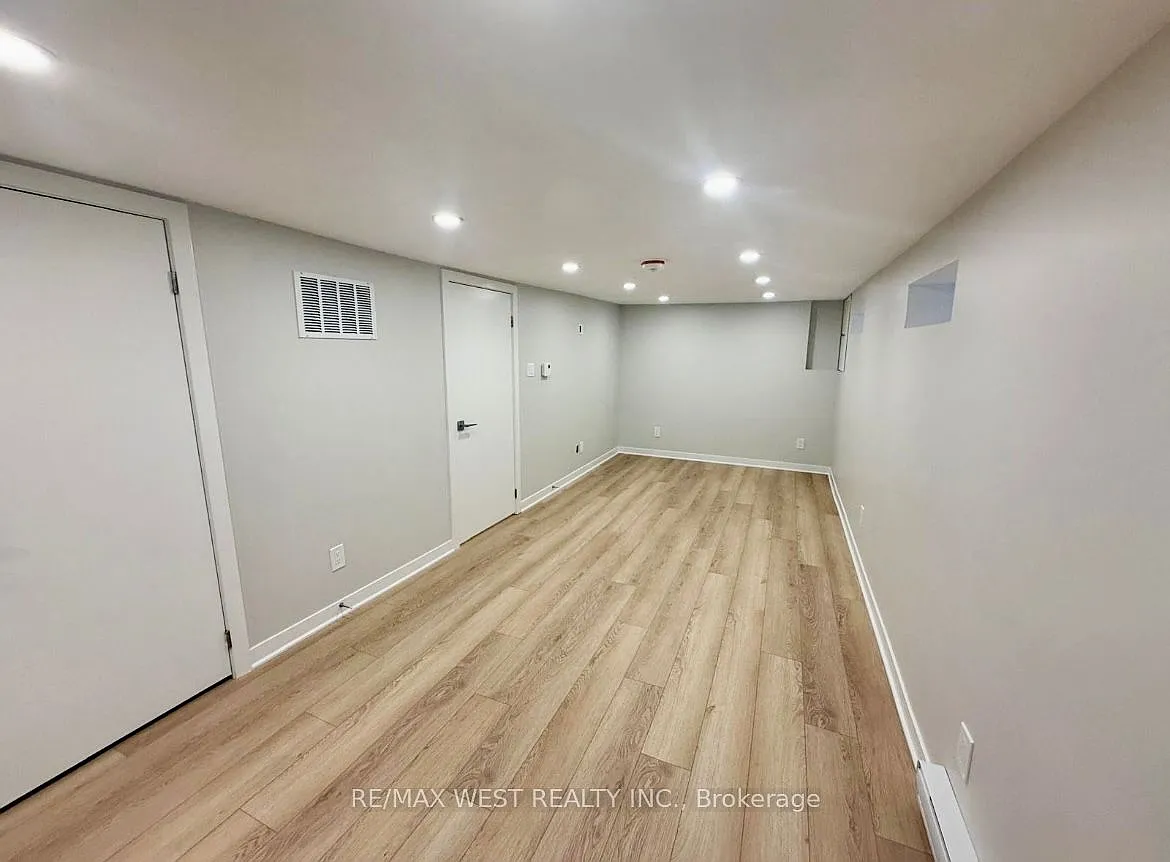 1 bed, $1,700 — Photo 4
