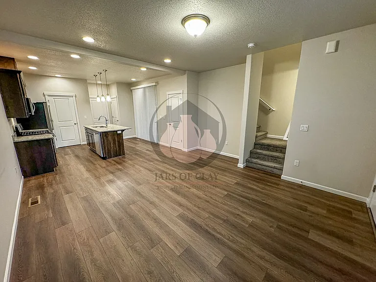 1668 SE Barberry Ave — Photo 4