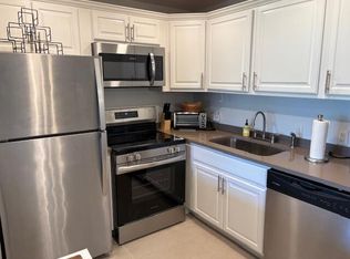 7 Dorset Dr #7-A, Boca Raton, FL 33434