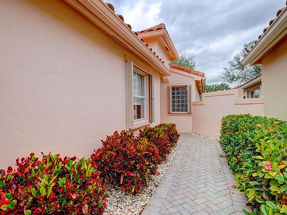 3rd image of 5067 Corbel Lake Way