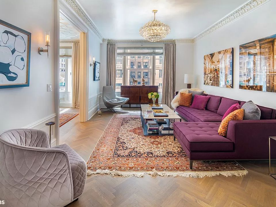 1st image of 200 W 54th St APT 3E