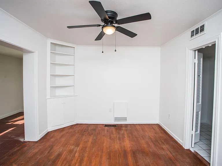 1602 Avenue X - PM2 - Front — Photo 10