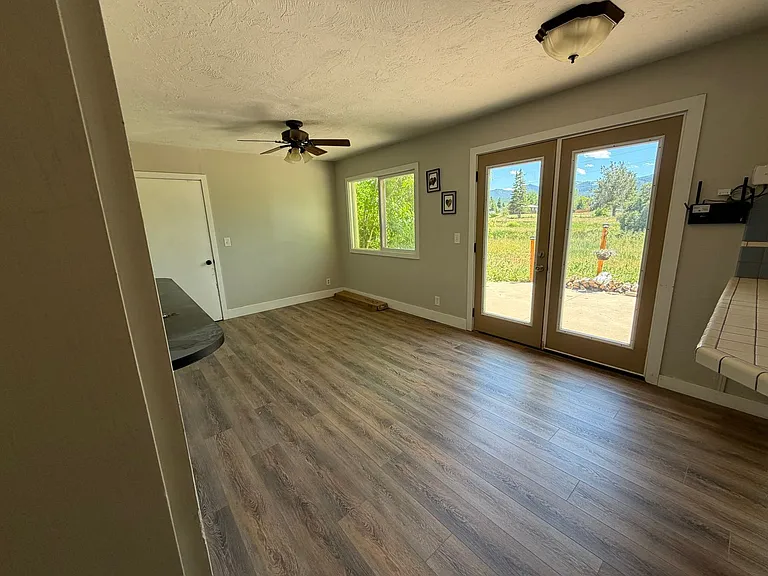 60 E Dogwood St — Photo 15