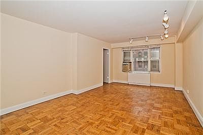 1st image of 310 Lexington Ave APT 9G