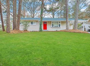 1569 Pine Glen Cir, Decatur, GA 30035