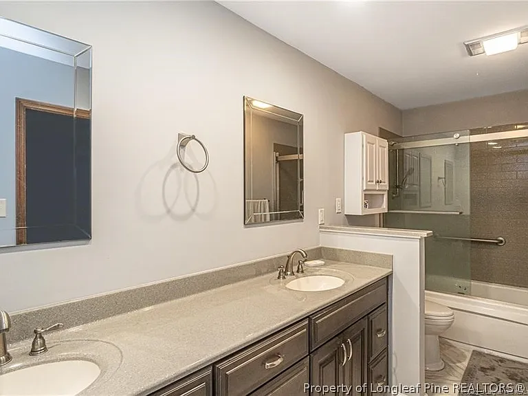 6821 Thames Dr — Photo 28