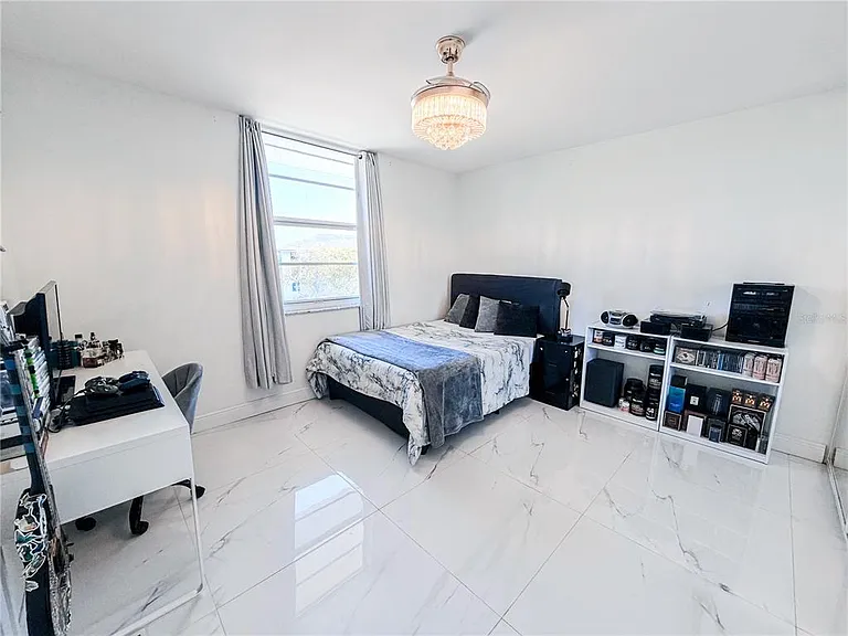 3635 Whitehall Dr #401 — Photo 26