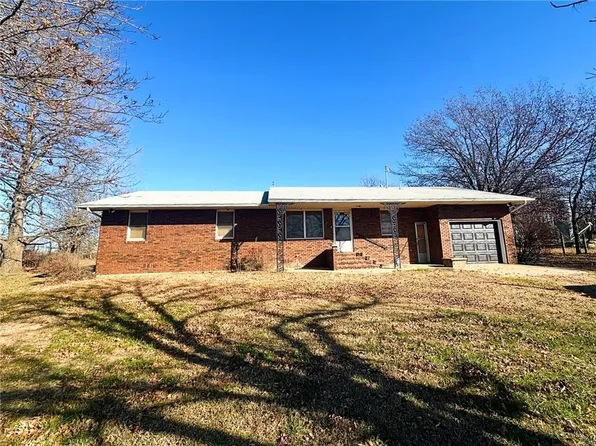 2157 45th St, Bronson, KS 66716