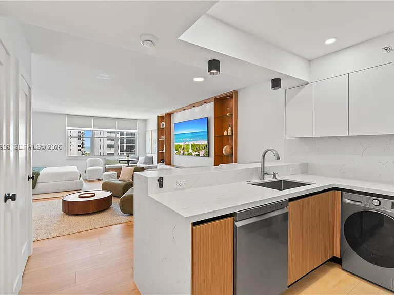 2501 S Ocean Dr #1403 — Photo 8