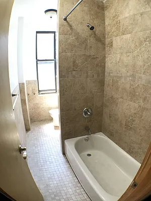 Rented by Sterling Realty Solution Inc | media 16