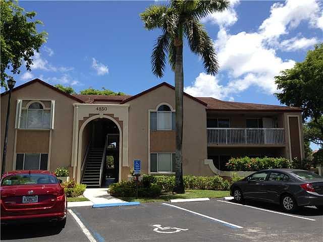 1st image of 10917 NW 43rd Ln