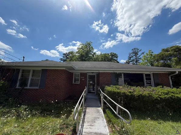 5415 Finsbury Dr, Macon, GA 31206