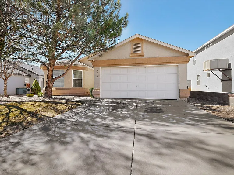 3019 Glorieta Meadows Dr NE — Photo 5