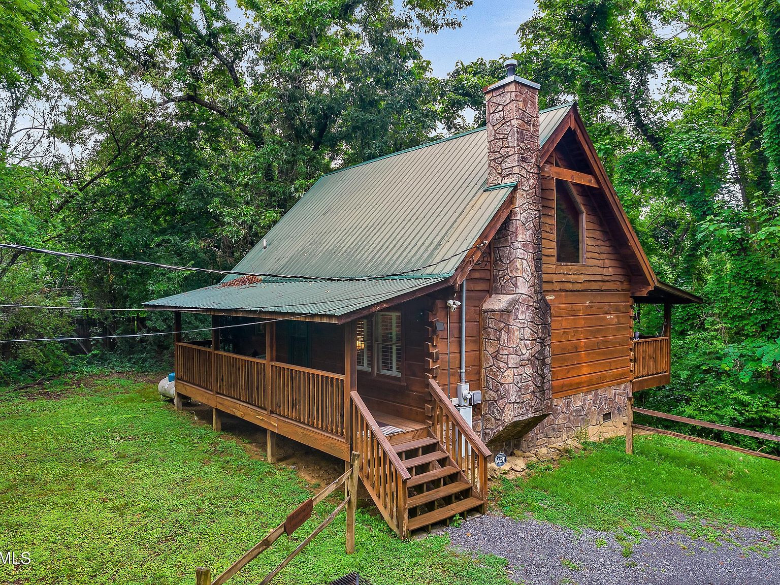 927 Hideaway Hills Cir, Sevierville, TN 37862 | Zillow